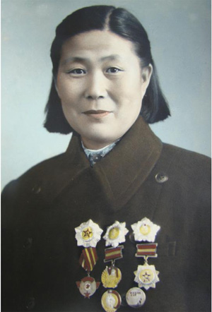 长征铸丰碑 精神励后人